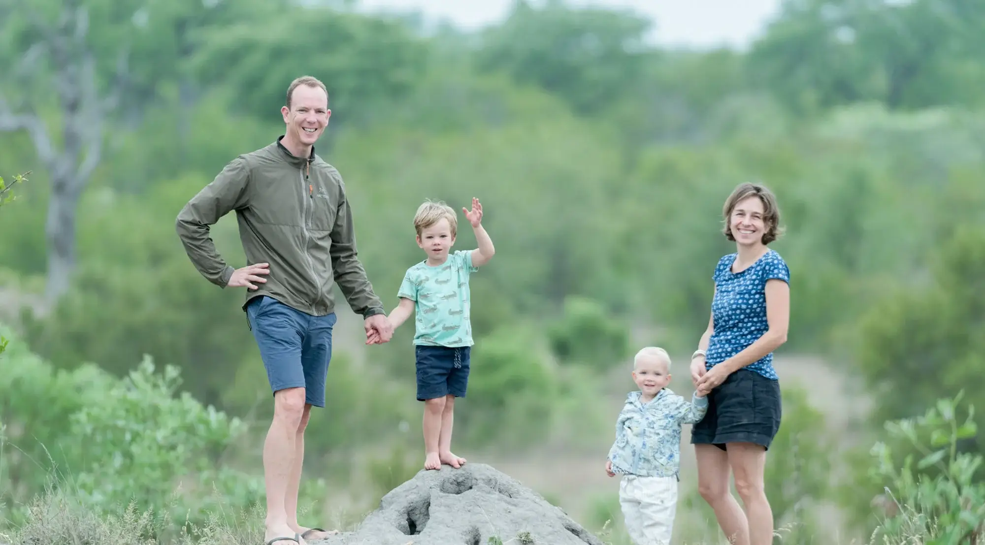 THE BENEFITS OF FAMILY TRAVEL